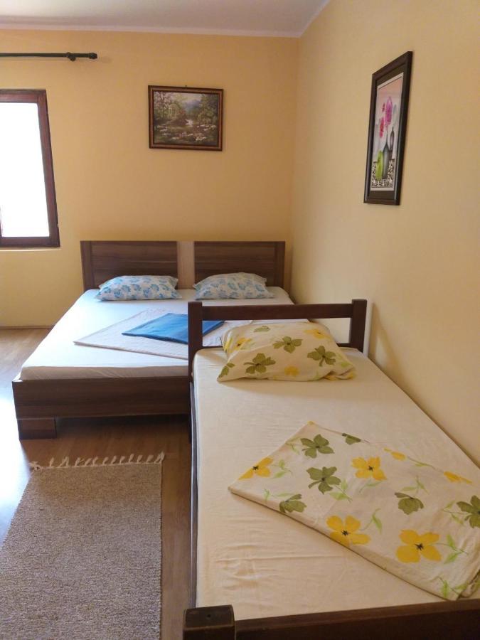 Apartment Davidovic Tivat Exterior photo